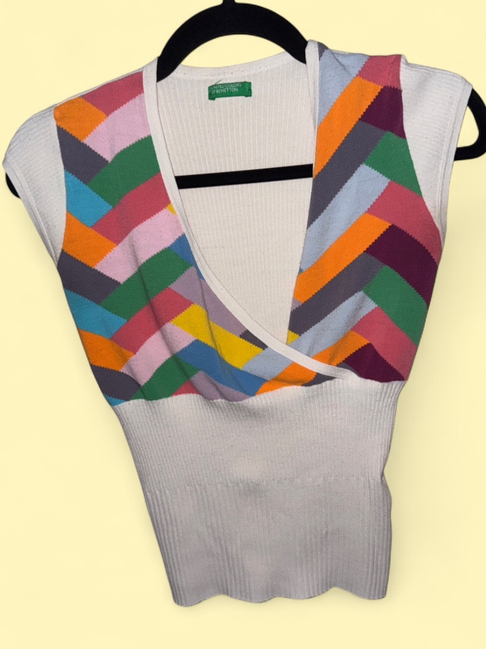 United Colors Of Benetton White Tank Top with Multicolor Chevron Knit